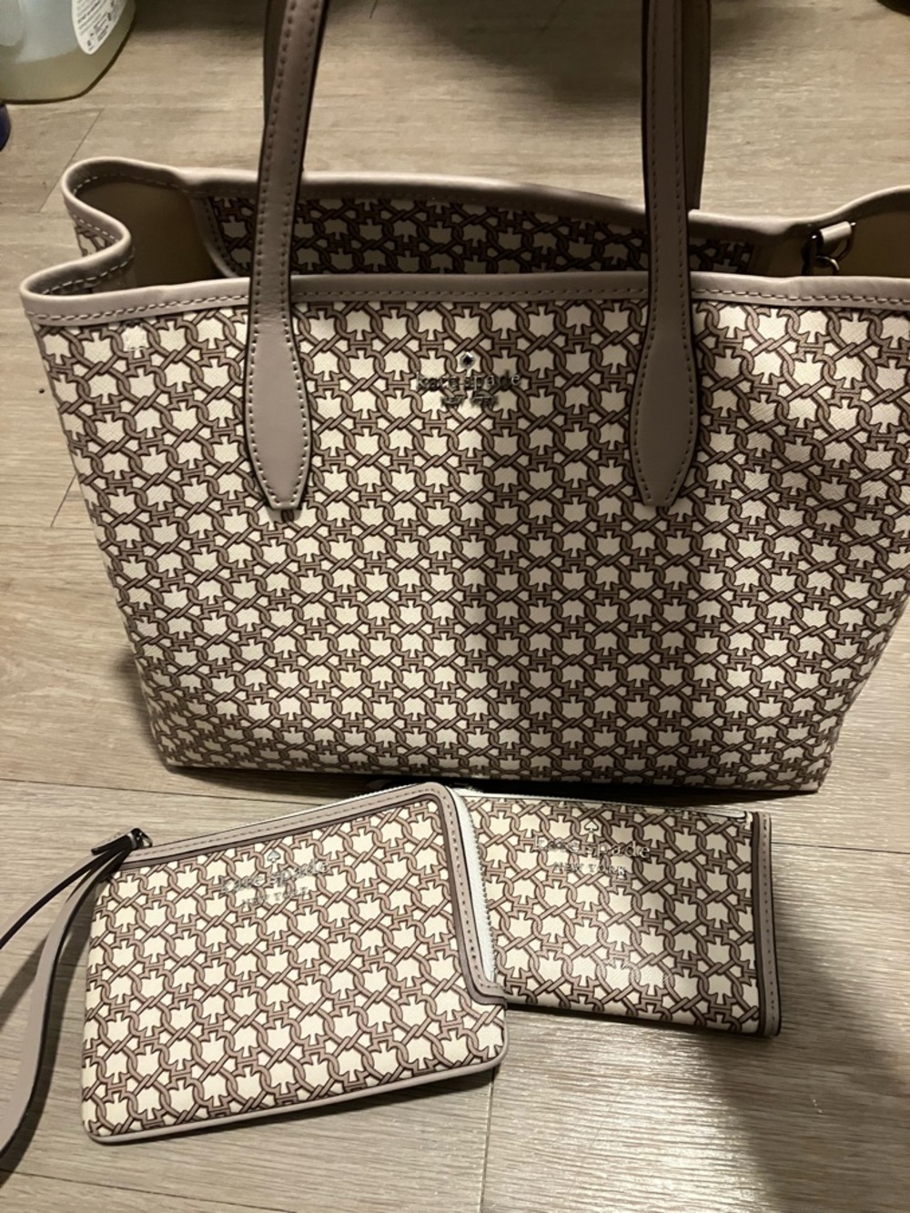 kate spade Cream and Taupe Patterned Tote with Matching Wallet and Wristlet